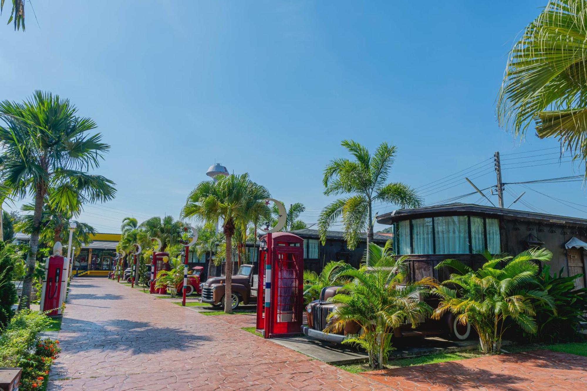 Apinya Resort Bangsarey Ban Tao Than Exterior foto